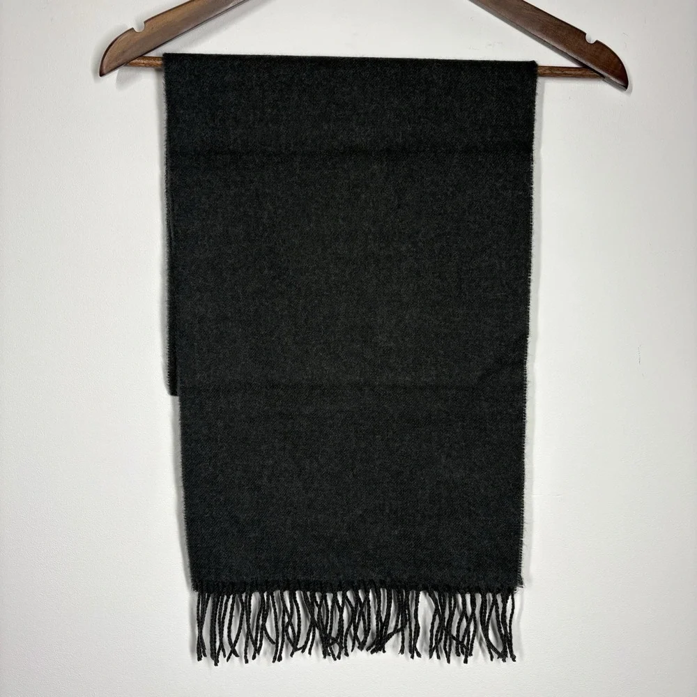 Vintage 100% Cashmere Winter Scarf Gray Fringe Raw Hem Made In Scotland Luxury